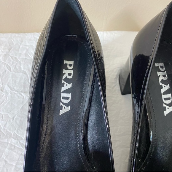 Prada Triangle-plaque square-toe black heeled patent leather loafers - Picture 2 of 11